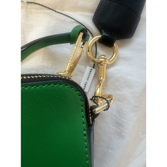 MARC JACOBS Snapshot Green Leather Camera Bag Gold Hardware new$325 - Picture 3 of 8